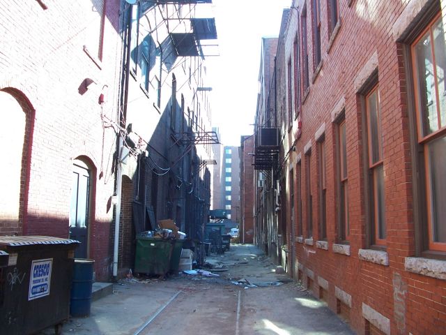 alley.jpg